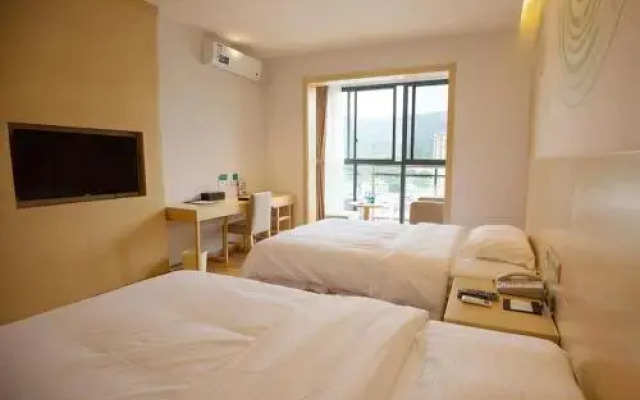 GreenTree Inn Xishuangbanna Jiangbei Branch