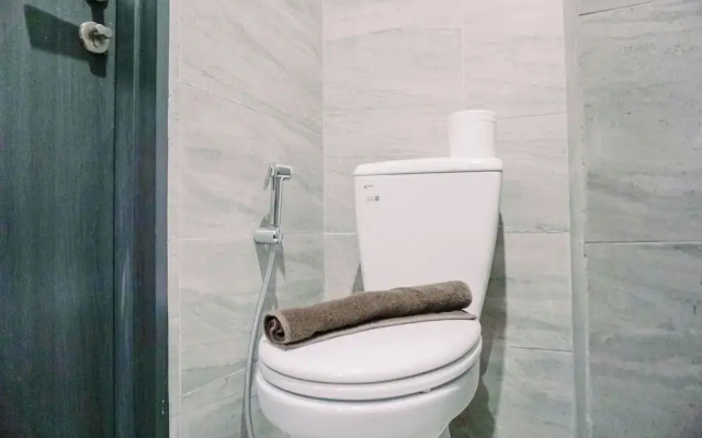 Comfort And Cozy Stay Studio Collins Boulevard Apartment
