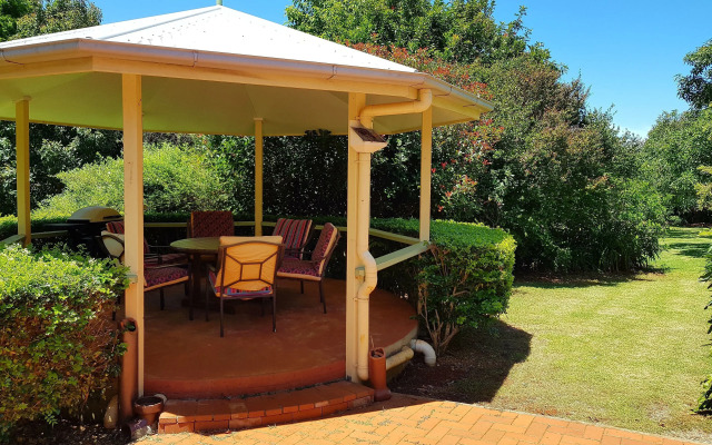 Camelot Boutique Accommodations