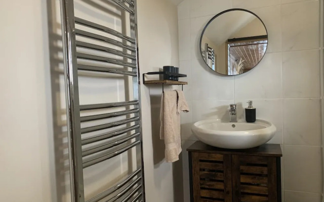 Beautiful 1-bed Studio in Boyton Launceston