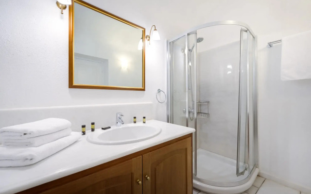 Chelidonia Traditional Villas