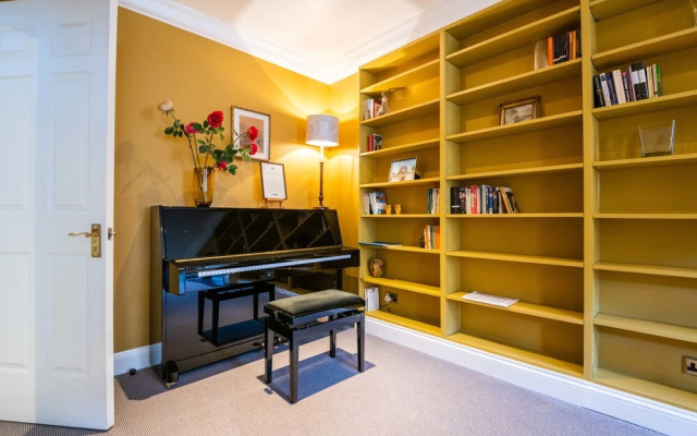 Classic Westminster Home near to Buckingham Palace