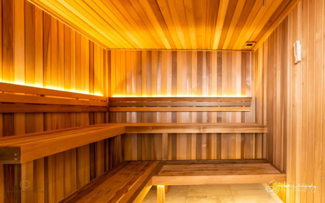 COASTAL ESCAPE@ The Cosmopolitan Unit 20806