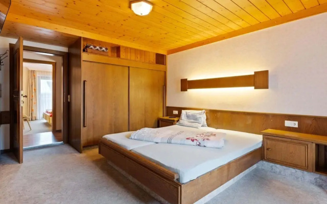 Cozy Apartment in Saalbach-Hinterglemm near Ski Area