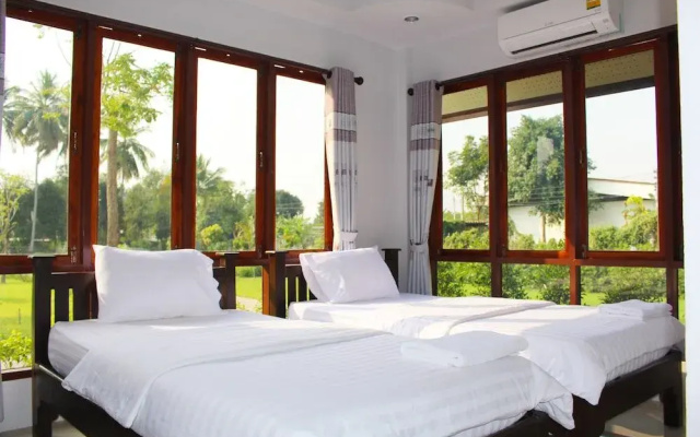 Baan Suan Siriwat