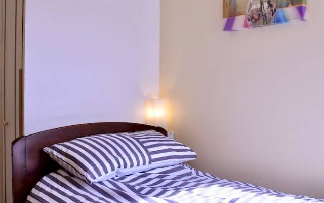 Cosy Dublin Apartment With Parking