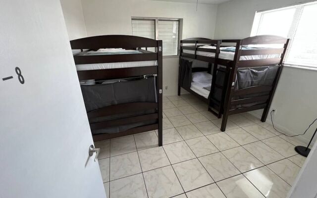 Hallandale Beach Hostel