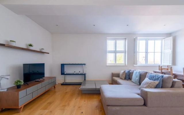 Stylish 1 Bedroom Apartment in Affluent Fulham