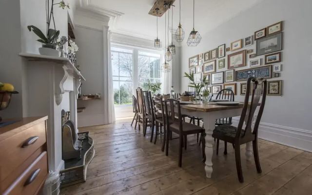 Holbein House B&B