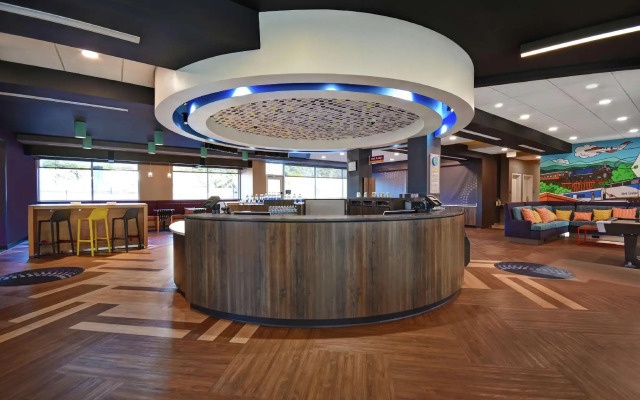 Tru By Hilton Burlington