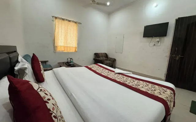 Murli Manohar Palace