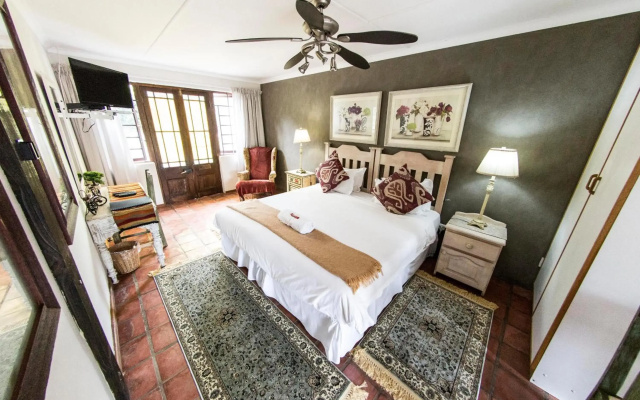 Fish Eagle Manor