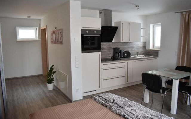 Seebrise mit Musik und Wein