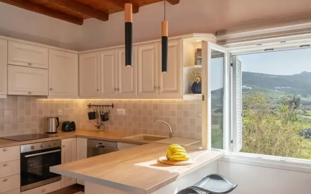 Myrsini Traditional Hillside Cottage