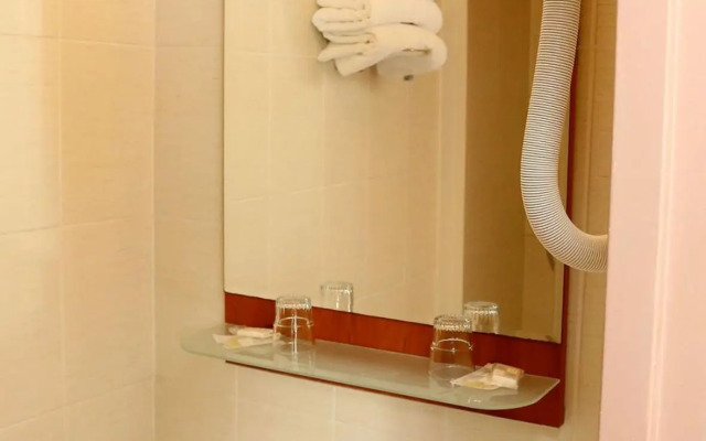 Mercure Paris Montparnasse Raspail