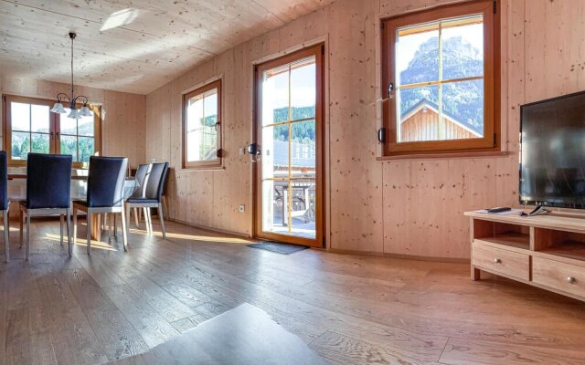 Awesome Home in Altaussee With 3 Bedrooms, Sauna and Wifi