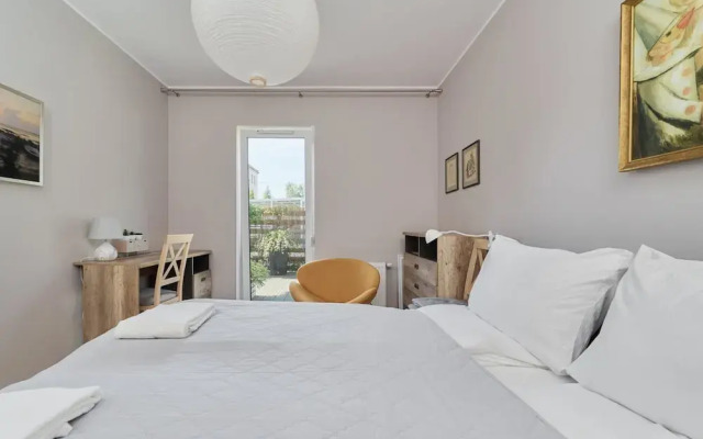 Poznan Apartment With Garden by Renters