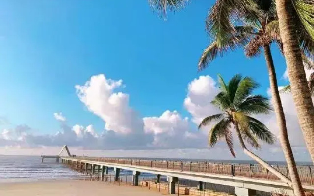 Wuchuan Sea View Apartment