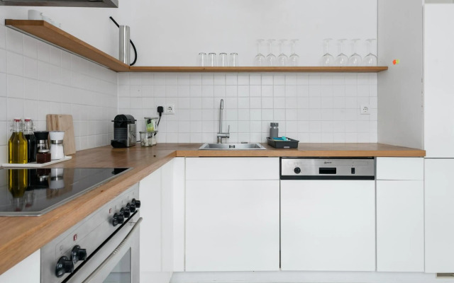 Luxury 2 Bedroom apartment in the heart of Mitte, Berlin