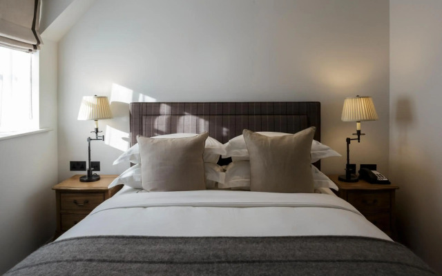 Hurley House Hotel