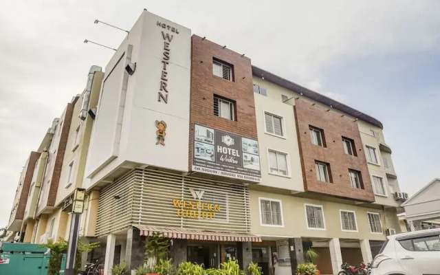 Treebo Trend Western