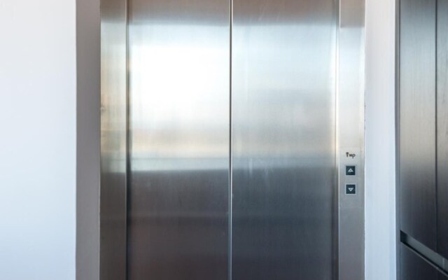 Sailview 312 Ocean Views Rooftop Pool Romantic Zone