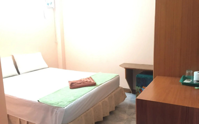 Coconut  Grove Hotel Samui - Hostel