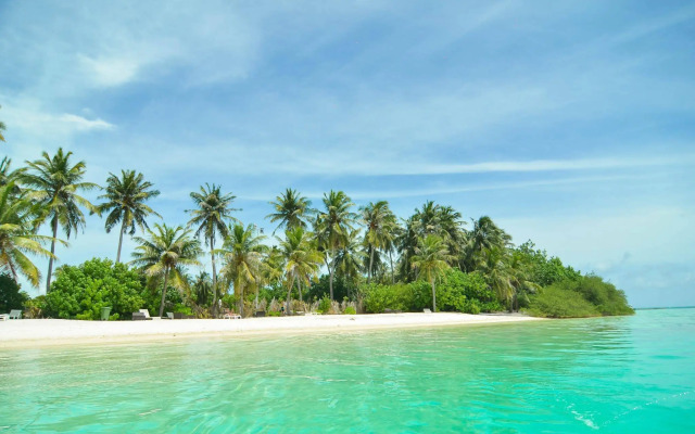 Huraa East Inn