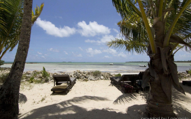 Small Hope Bay Lodge