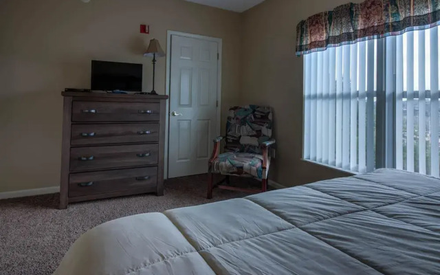 Whispering Pines 234