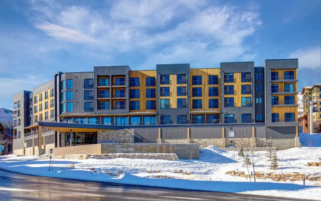 'love at Frost Sight' Park City Ski Condo w/ View!