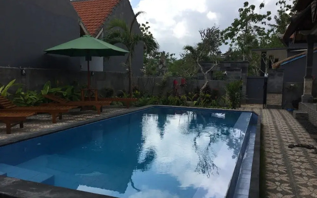 Miko Bali Bungalow