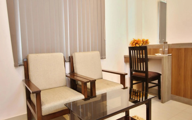 Oom Rooms Polo Inn By OYO Rooms