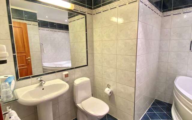 Alver Hotel AS
