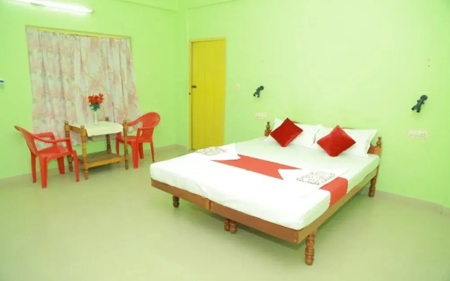 Shirleys Beach Hotel