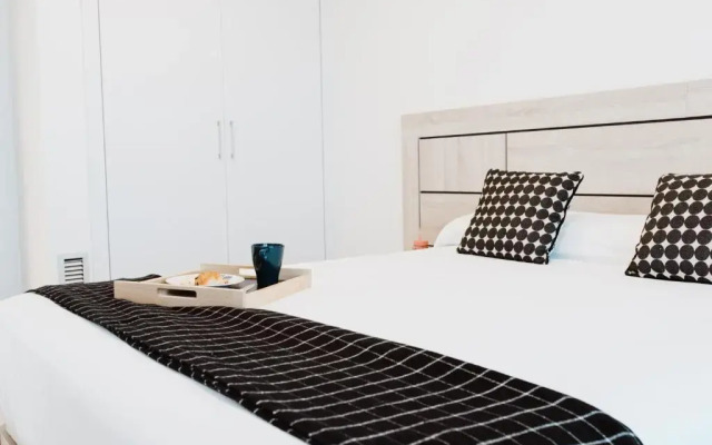 Hauzify I Apartaments Coral