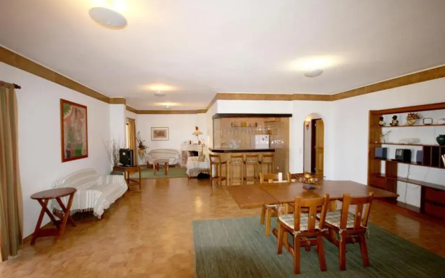 Apartment on the beach Dona Ana by amcf