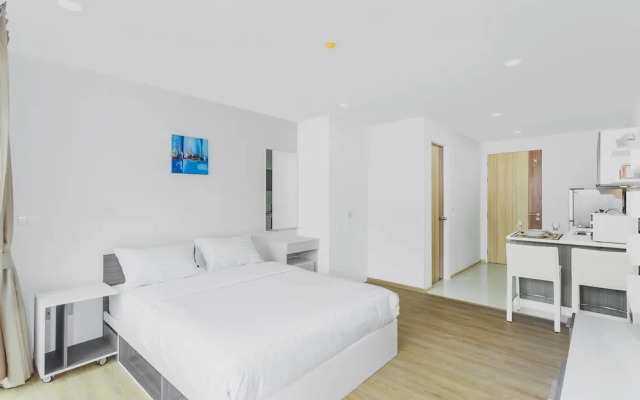 Condo in Kata in Ozone - Unit A205