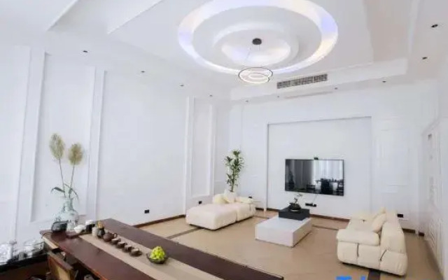 Xiandu Half Mu Huatian Homestay