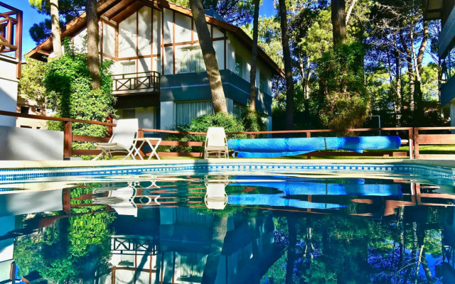 Suites Del Bosque