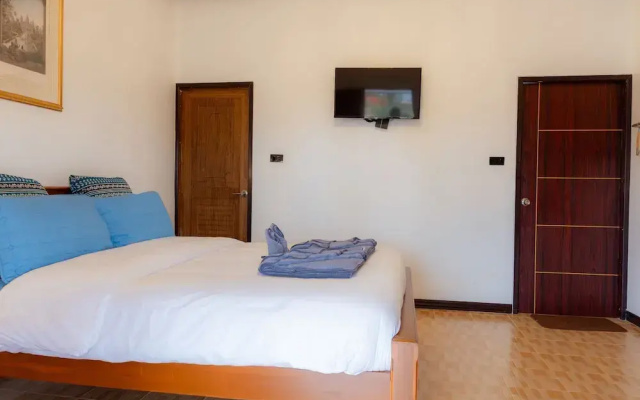 Onjira Resort