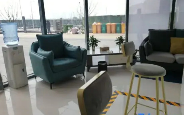 YunLing Business Hotel