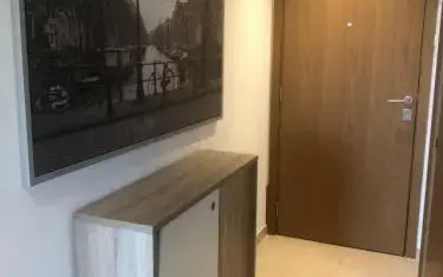 Westone Suite710-hosted by Sweetstay