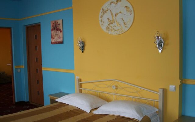 Tiso Hotel
