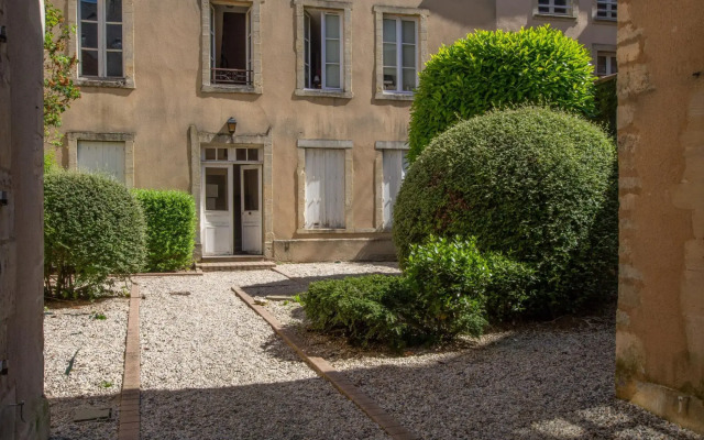 Beautiful apartment in the historic center of Bayeux
