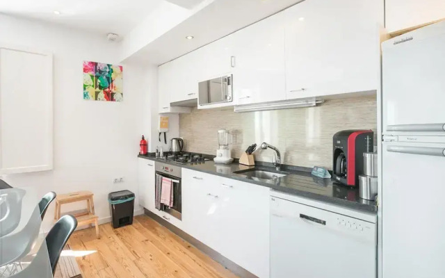 LV Premier P Real PI1 Central River Views Terrace