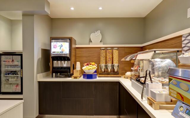 Holiday Inn Express Whitby by IHG