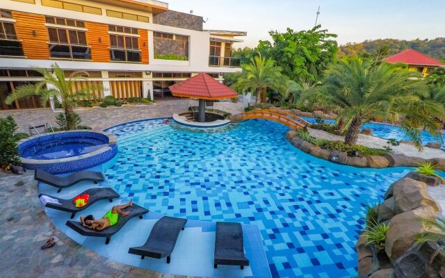 Calinisan Beach Resort