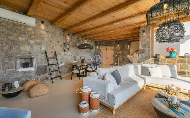 Villa Nirvana- Calm, Relaxing and no Wind!