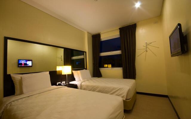 Go Hotels Dumaguete